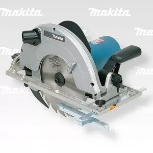 Makita 5903R Ruční kotoučová pila 235mm,2000W