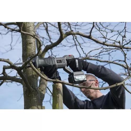 Aku ocasová pila 18V LI-ION SET Powerplus POWEBSET24