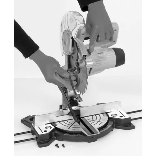 Pokosová pila 1 500W / 210mm Powerplus POWX075700