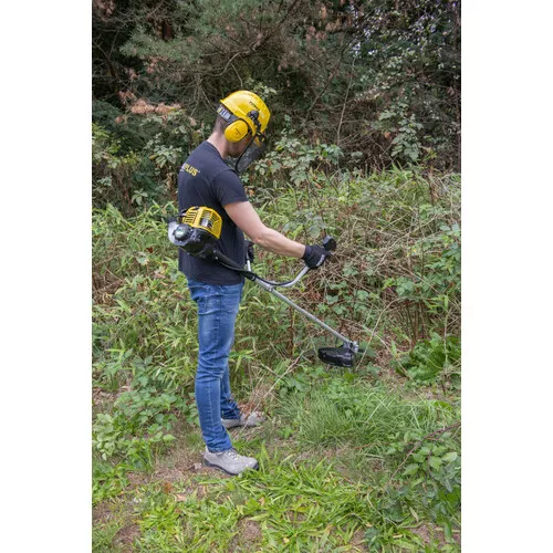 Benzinový křovinořez 31cc 4-takt Powerplus POWXG50200