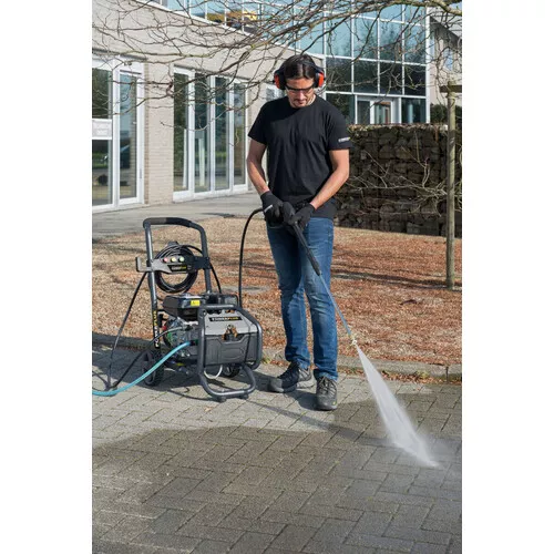 Benzinová tlaková myčka s čerpadlem 208cc 170bar Powerplus POWXG9009