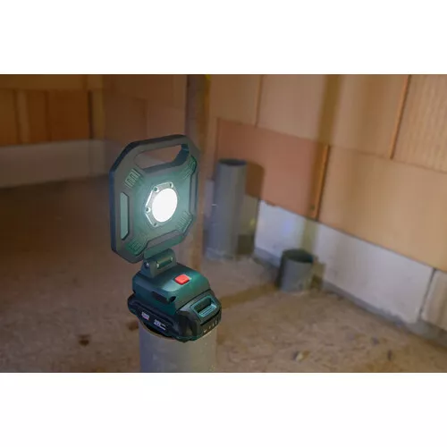 Aku LED světlo 20V (bez AKU) Powerplus POWPB80500