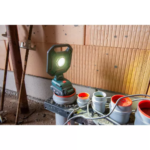 Aku LED světlo 20V (bez AKU) Powerplus POWPB80500