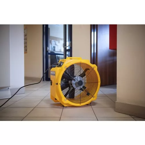 Robustní ventilátor MASTER DFX 20