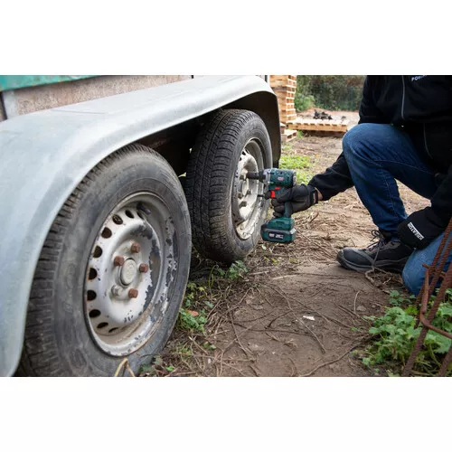 Aku rázový utahovák 1/2" 300Nm 20V (bez AKU) Powerplus POWPB10600