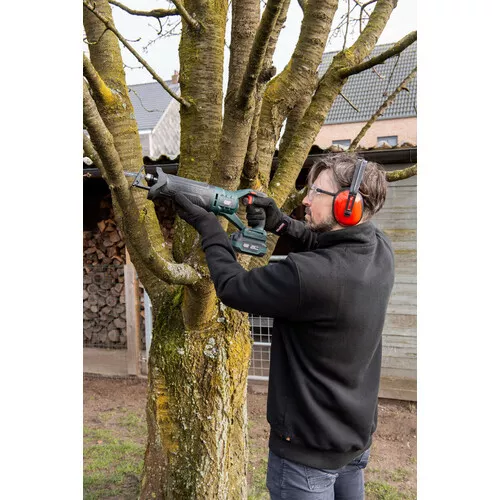 Aku ocasová pila 20V (bez AKU) Powerplus POWPB30400