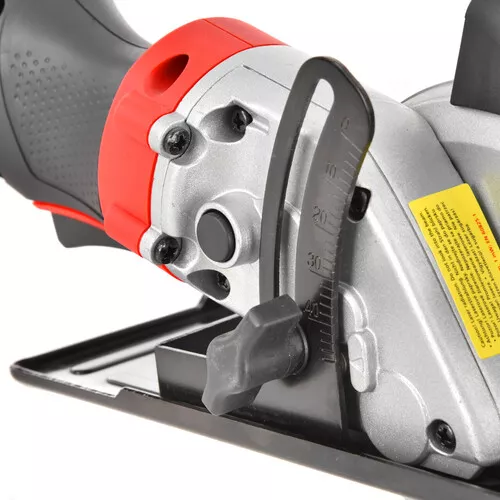 HECHT 1067 -  elektrická ponorná pila