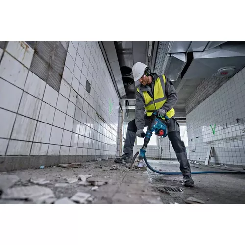 Akumulátorové vrtací kladivo BITURBO s SDS max GBH 18V-40 C BOSCH 0611917120