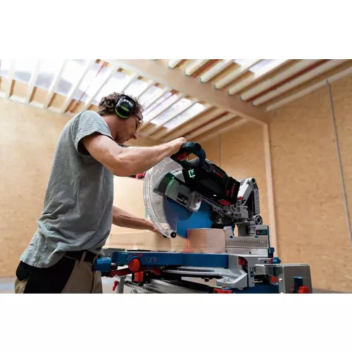 Akumulátorová pokosová pila BITURBO GCM 18V-305 GDC BOSCH 0601B43001