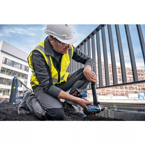 Akumulátorový kombinovaný šroubovák GSB 18V-150 C BOSCH 06019J5105