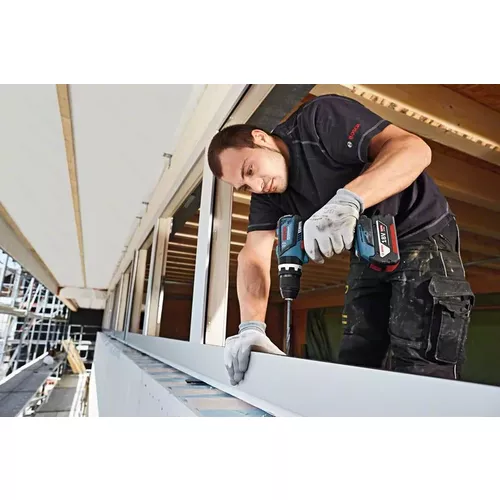 Akumulátorový kombinovaný šroubovák GSB 18V-EC BOSCH 06019E9120