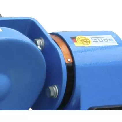 OSTŘIČKA PILOVÝCH KOTOUČŮ GSS 700 P Güde 94220