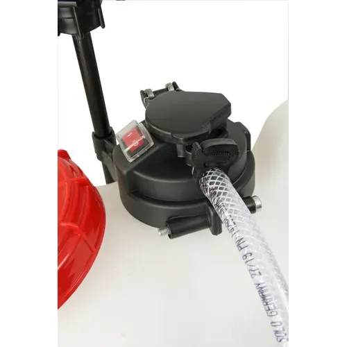 Zádový akumulátorový postřikovač SOLO 411