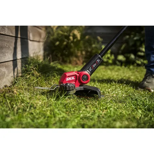 Strunová sekačka „BL“ Aku 25cm SKIL 0231CA