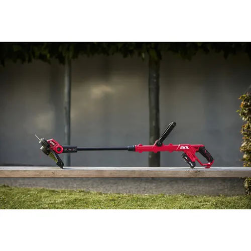 Strunová sekačka „BL“ Aku 30cm SKIL 0241CA