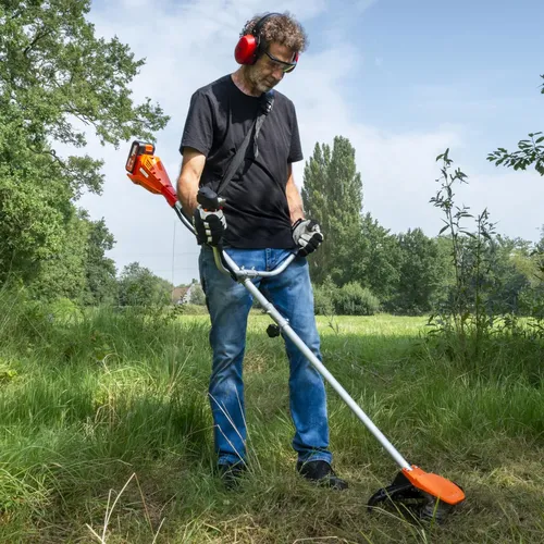 AKU křovinořez 40V LI-ION 255mm (bez baterie) Powerplus POWDPG75510