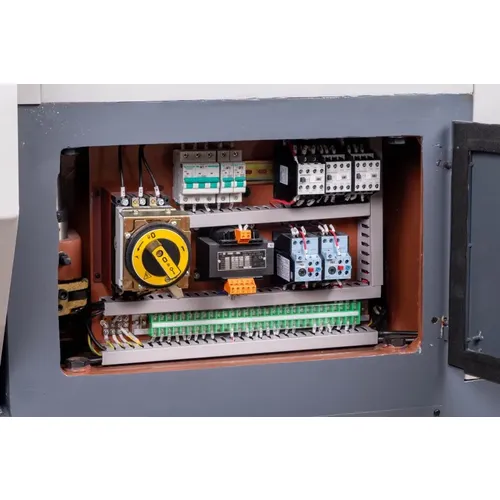 Proma SPI-1000 - Soustruh na kov s digitálním odměřováním