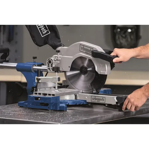 Scheppach HM 110 MP dvourychlostní multifunkční pokosová pila s potahem a laserem